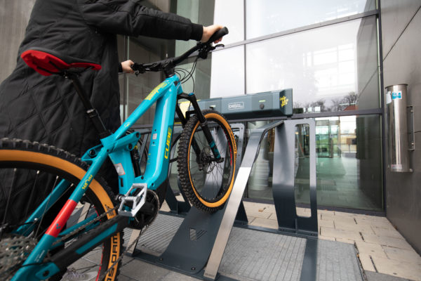 BENTO - einzigartiger HochTief Fahrradständer | BO10 - Image 5