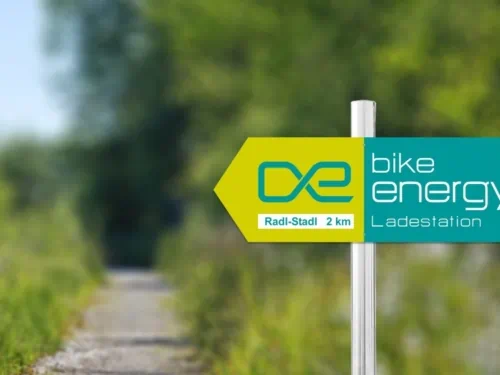 Panneau indicateur station de recharge pour vélos électriques