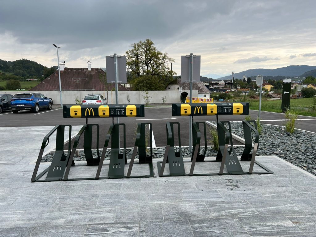 McDonald's Feldfirchen E-Bike LAdestationen